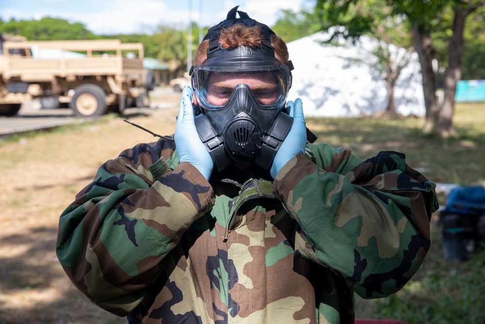 U.S. Marines, Philippine Army Soldiers conduct combined CBRN training during Balikatan 2022