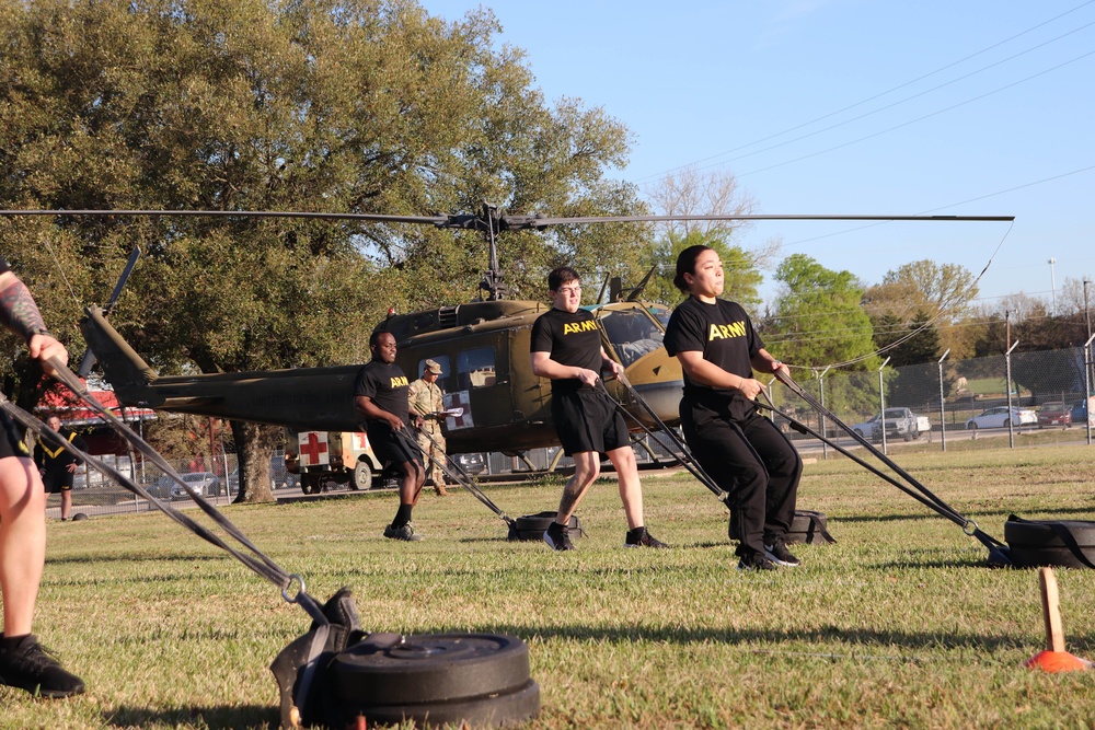 394th Field Hospital Conducts Army Combat Fitness Test