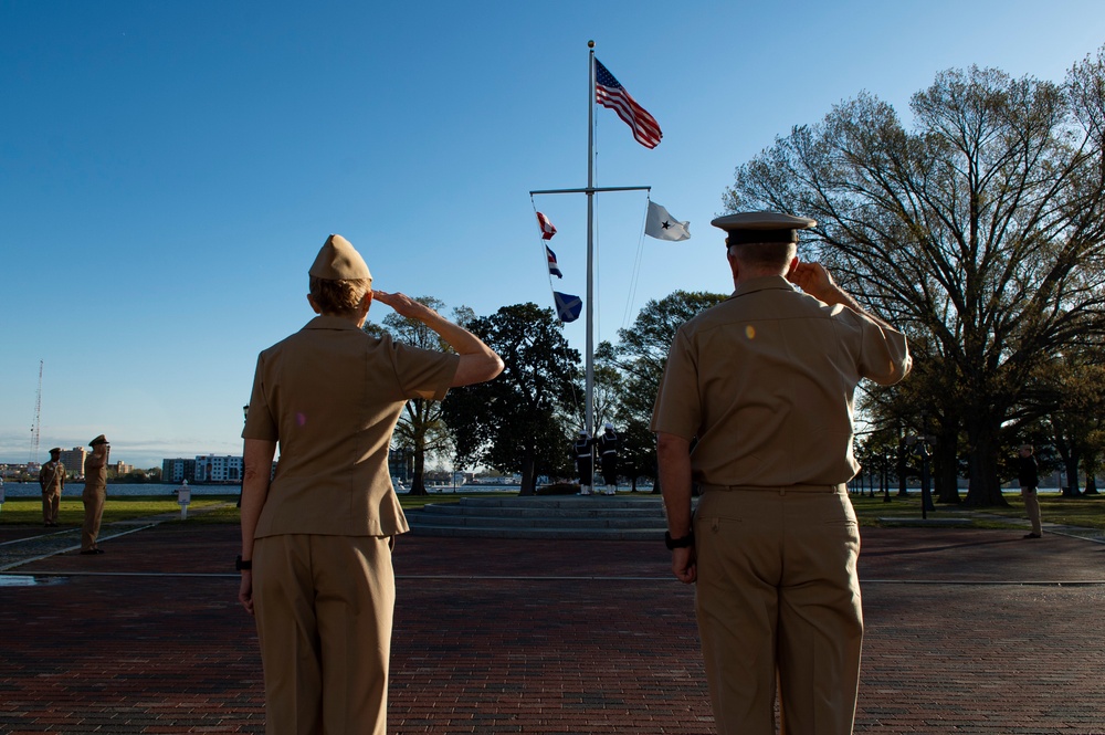 Navy Medicine Leadership Celebrate Chiefs Birthday at Colors