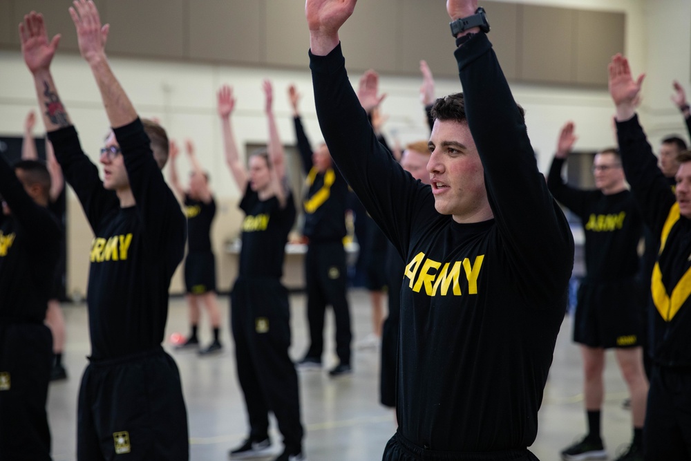 IANG Soldiers compete in ACFT during BWC