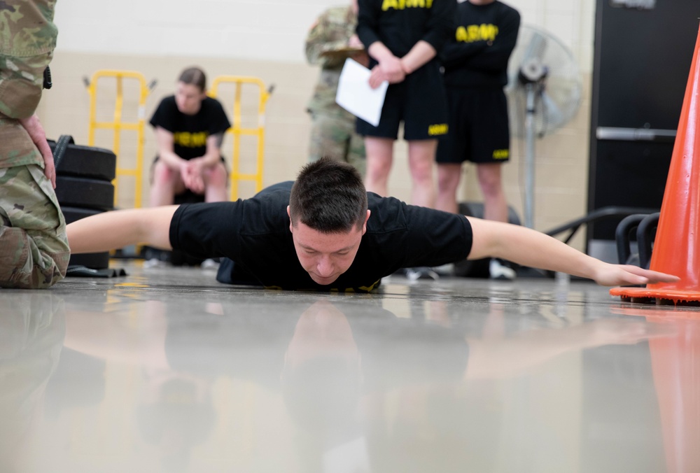 IANG Soldier competes in ACFT during BWC