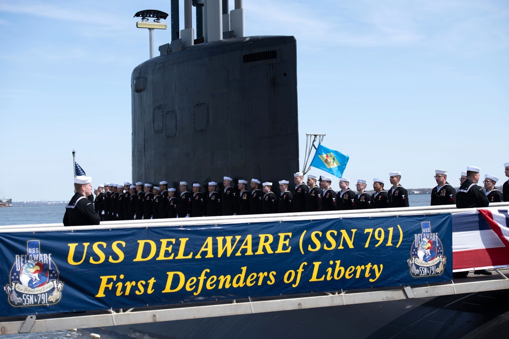 President, First Lady celebrate commissioning of USS Delaware (SSN 791)