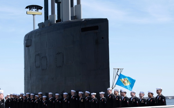President, First Lady celebrate commissioning of USS Delaware (SSN 791)