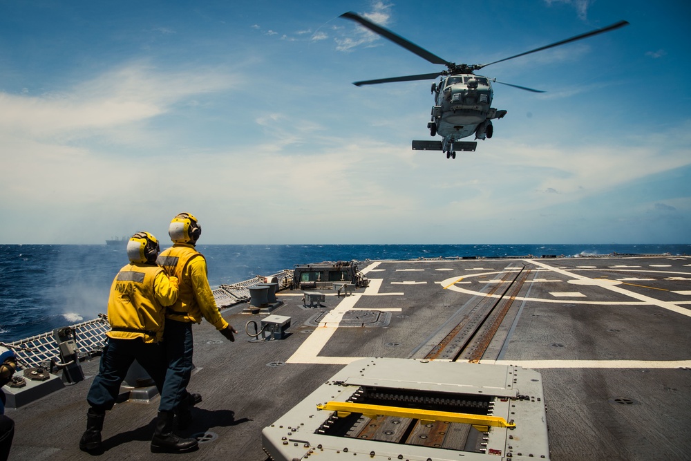 USS Momsen Verticlal Replenishment
