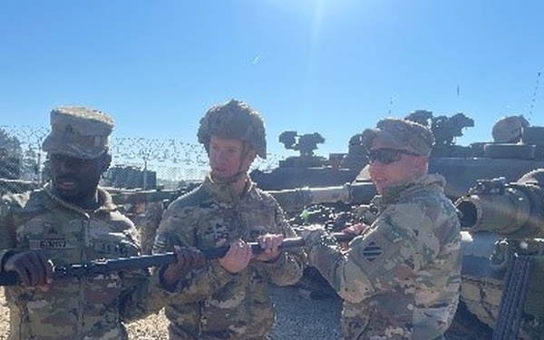 2-7IN, 1ABCT, 3ID Motor pool maintenance