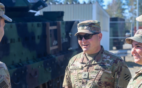 XVIII Airborne Corps CDR LTG Donahue visits 1ABCT, 3ID