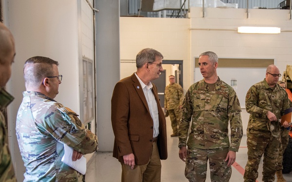 Air National Guard Executive Director Visits the Delaware Air National Guard