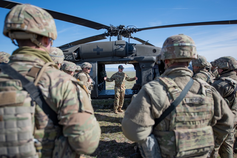 Idaho National Guard conducts medevac training in preparation for future deployment