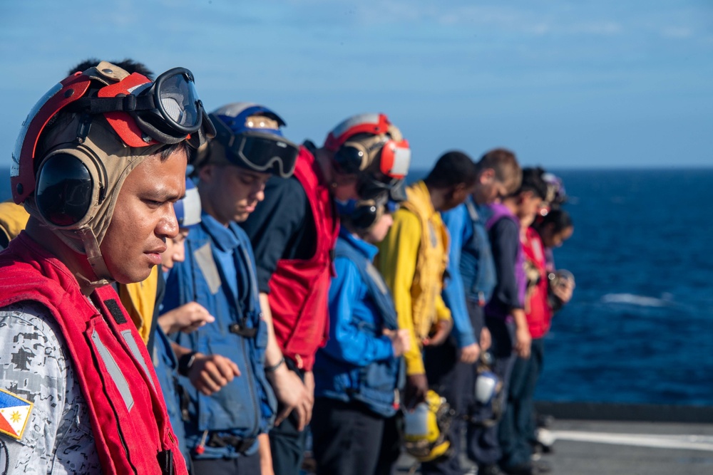 USS Ashland (LSD 48) participates in Balikatan 22