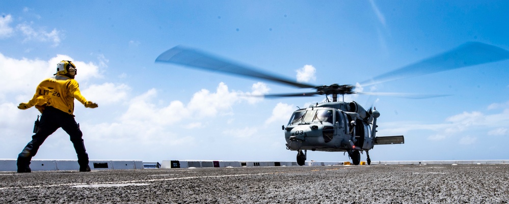 USS John P. Murtha (LPD 26) Flight Quarters