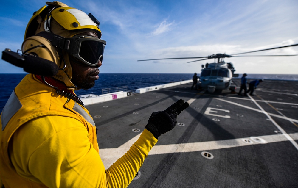 USS John P. Murtha (LPD 26) Flight Quarters