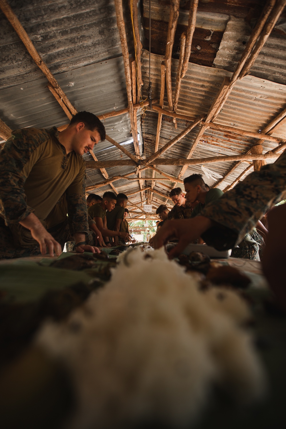 Balikatan 22 – U.S. and Philippine Recon Marines Jungle Survival Training