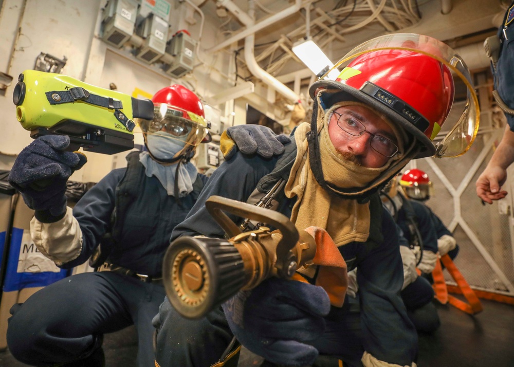 DVIDS - Images - Fire Drill Aboard USS Higgins [Image 9 of 10]