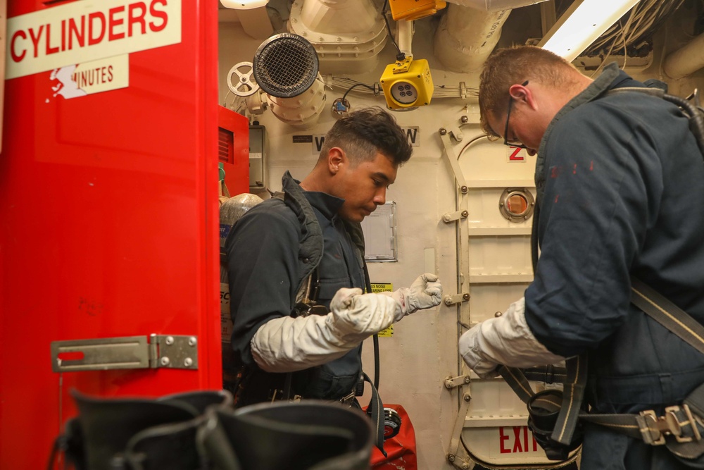 USS Cole (DDG 67) General Quarters Drill