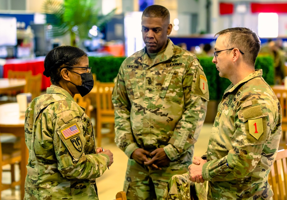 Brig. Gen. Wanda N. Williams visits MK Airbase