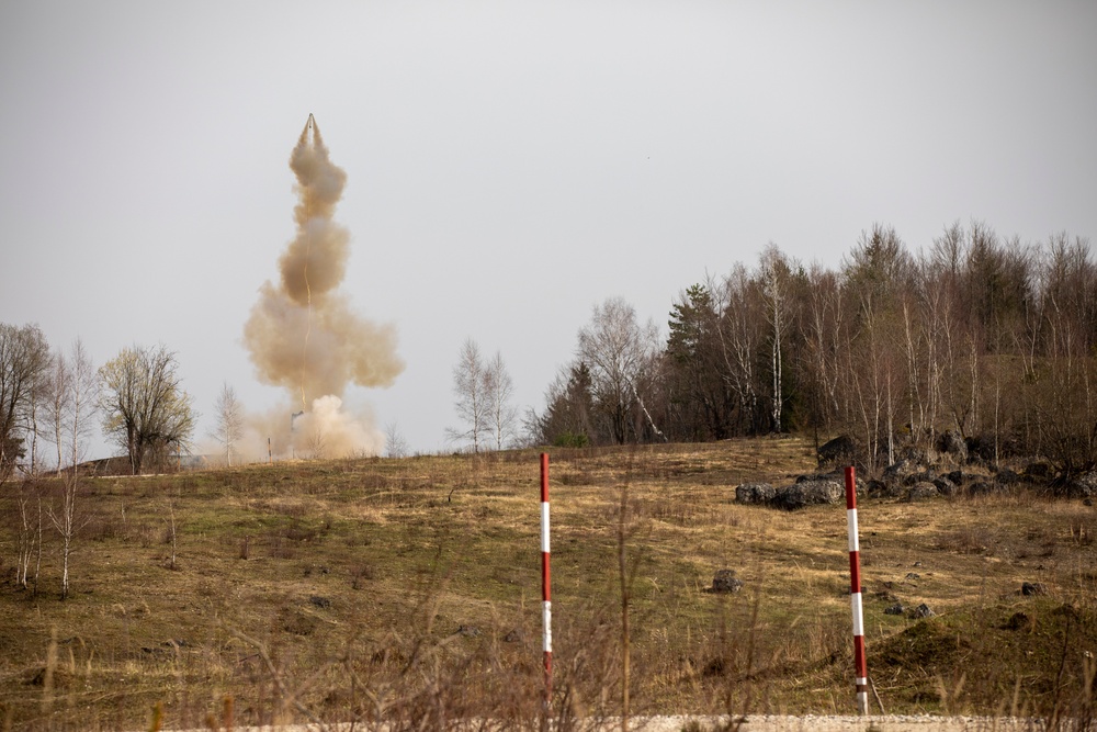 Mine Clearing Line Charge (MiC-LiC) dry run with inert ron