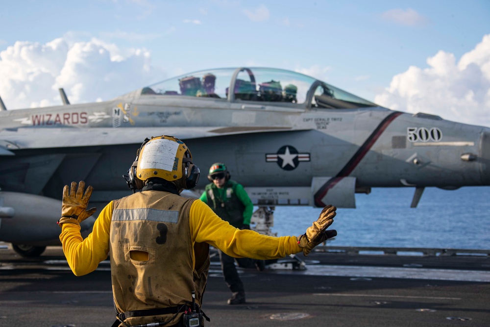 Abraham Lincoln conducts flight operations