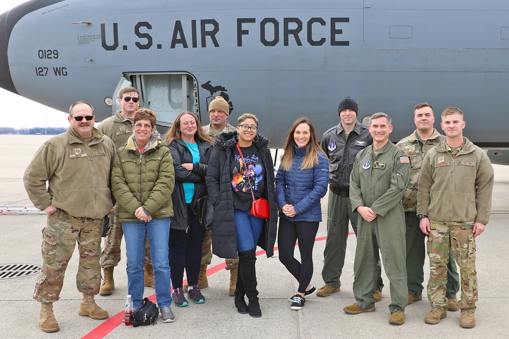 127th Air Refueling Group Spouse Lift