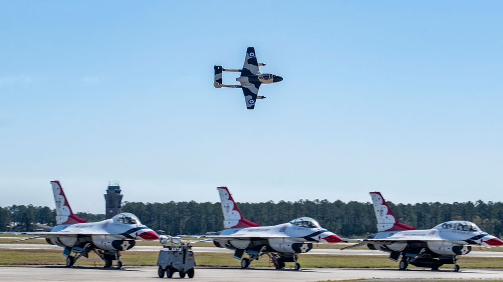 2022 Shaw Air &amp; Space Expo