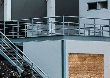 1st SFG (A) Green Berets, members of Thai Counter-Terrorism Operations Center practice breaching fundamentals