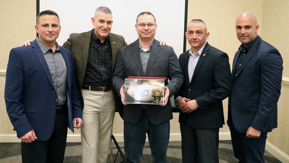 MCRC command members visit Young Guns