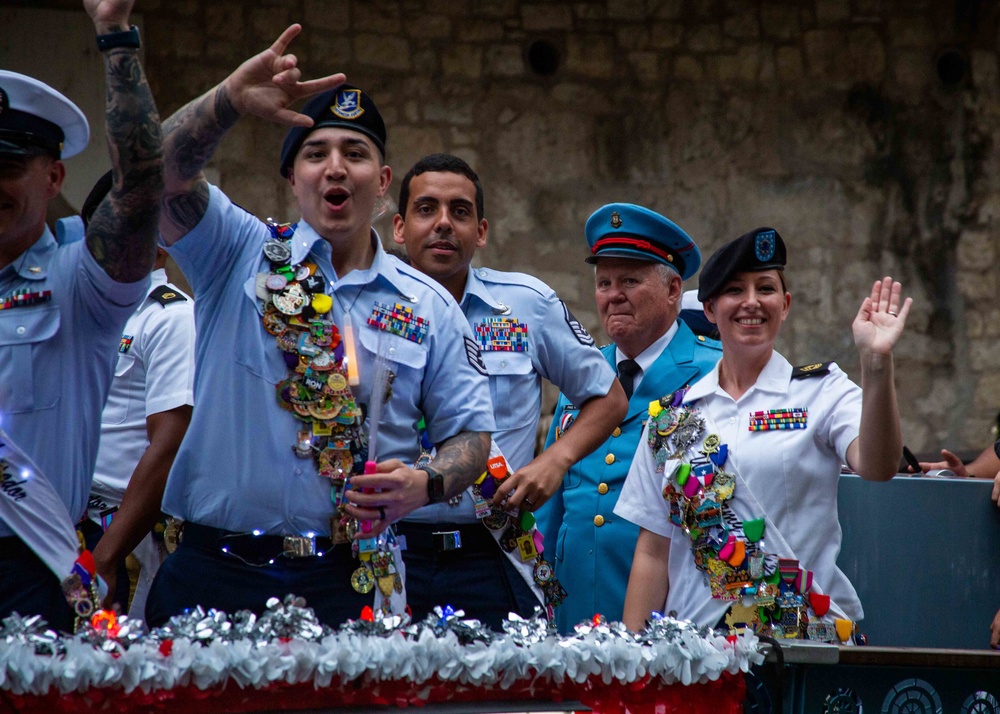 Texas Cavaliers River Parade 2022