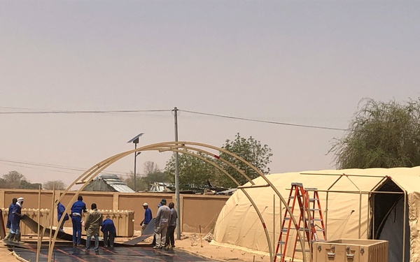 U.S. donates mobile field hospital to Niger
