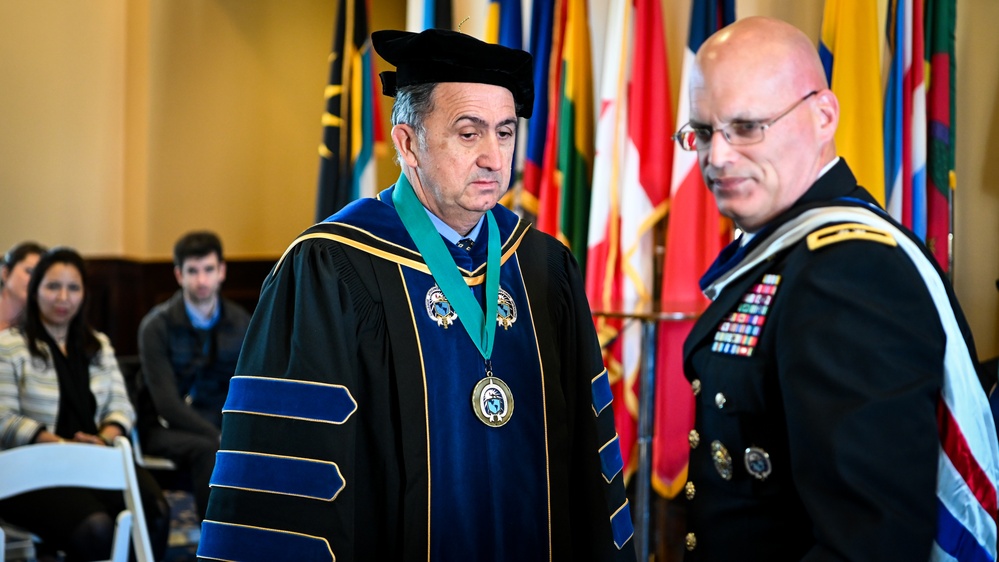 Dr. Roberto Pereyra Honored as IADC Distinguished Professor