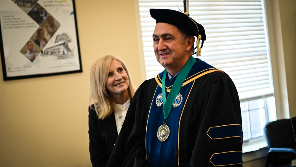 Dr. Roberto Pereyra Honored as IADC Distinguished Professor