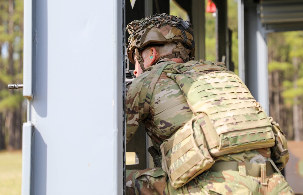 Sgt. Maj. of the Army participates in the 82nd Airborne Division Stress Shoot