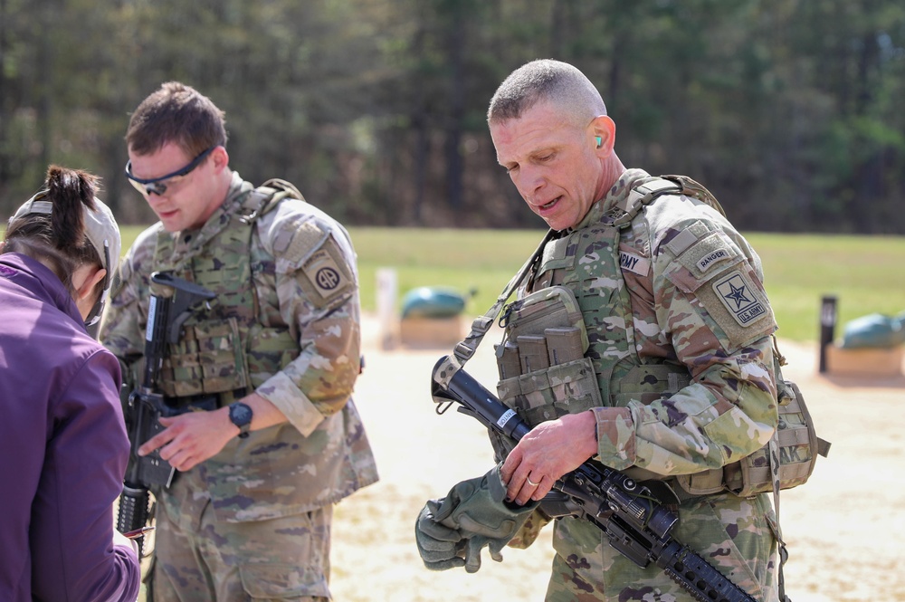 Sgt. Maj. of the Army participates in the 82nd Airborne Division Stress Shoot