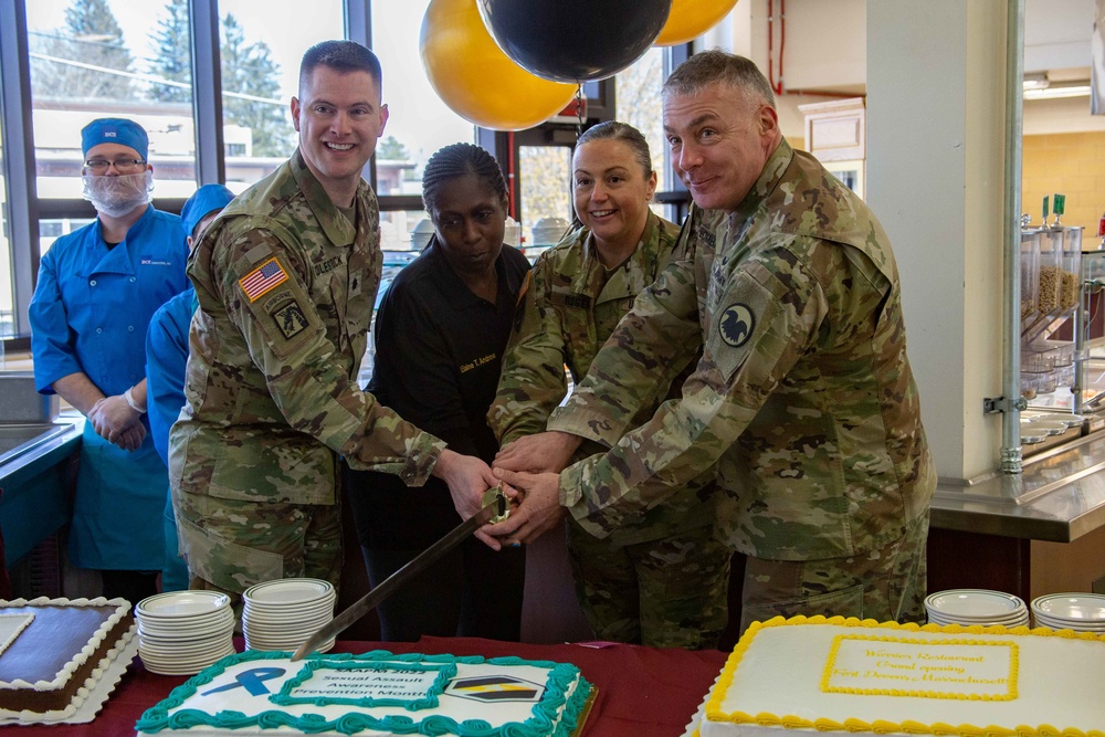 Time to cut the cake