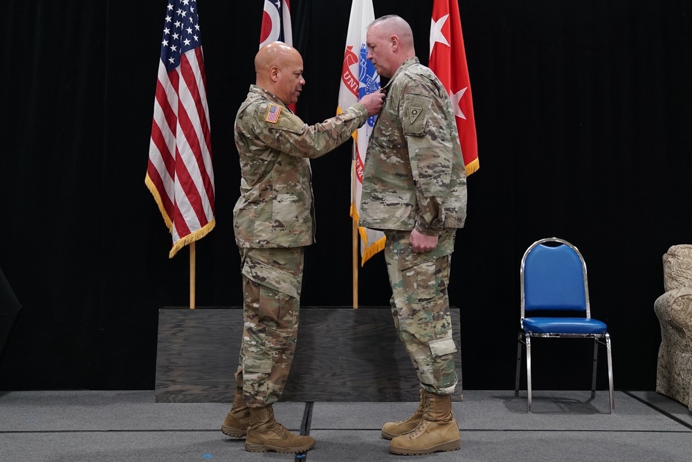 Ceremony celebrates retiring Ohio ARNG state command chief warrant officer