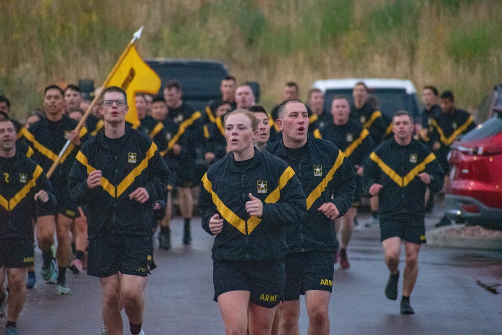 DVIDS - Images - Battalion Run [Image 19 of 36]