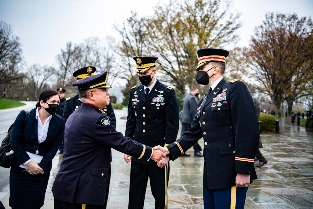 Chief of Staff of the Japan Ground Self-Defense Force Gen. Yoshida Yoshihide Participates in an Army Full Honors Wreath-Laying Ceremony at the Tomb of the Unknown Soldier