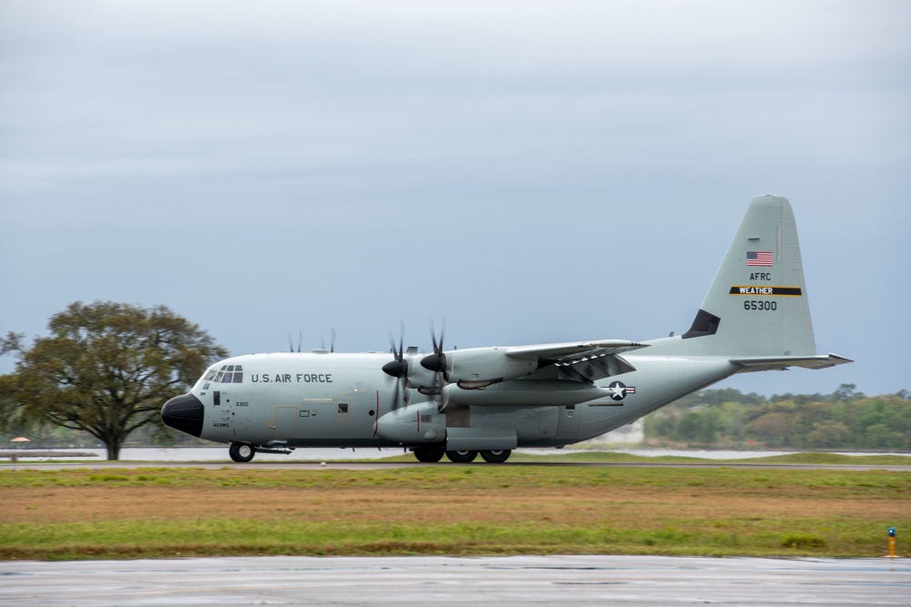 Hurricane Hunters get &quot;new&quot; look