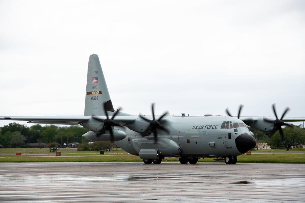 Hurricane Hunters get &quot;new&quot; look