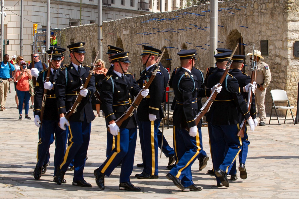 Army Day at the Alamo Fiesta 2022