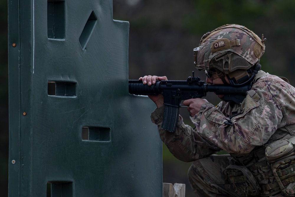 Infantry Advanced Leaders Course 22-02 Qualifies with M4 carbine