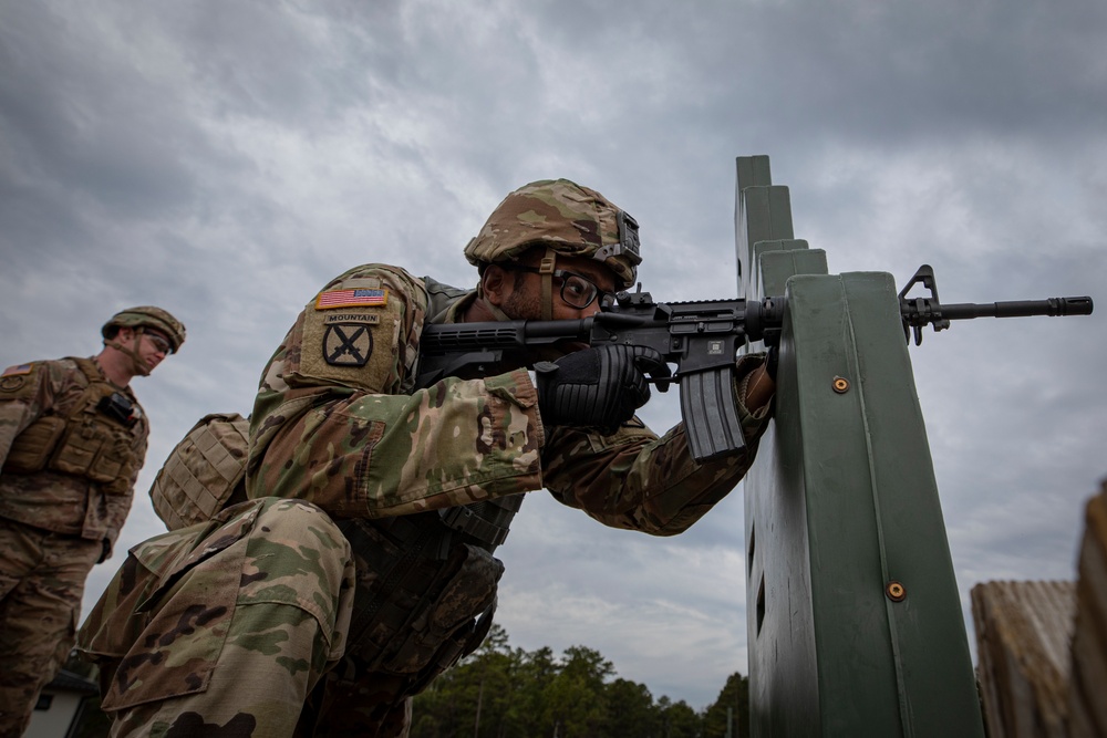 Infantry Advanced Leaders Course 22-02 Qualifies with M4 carbine