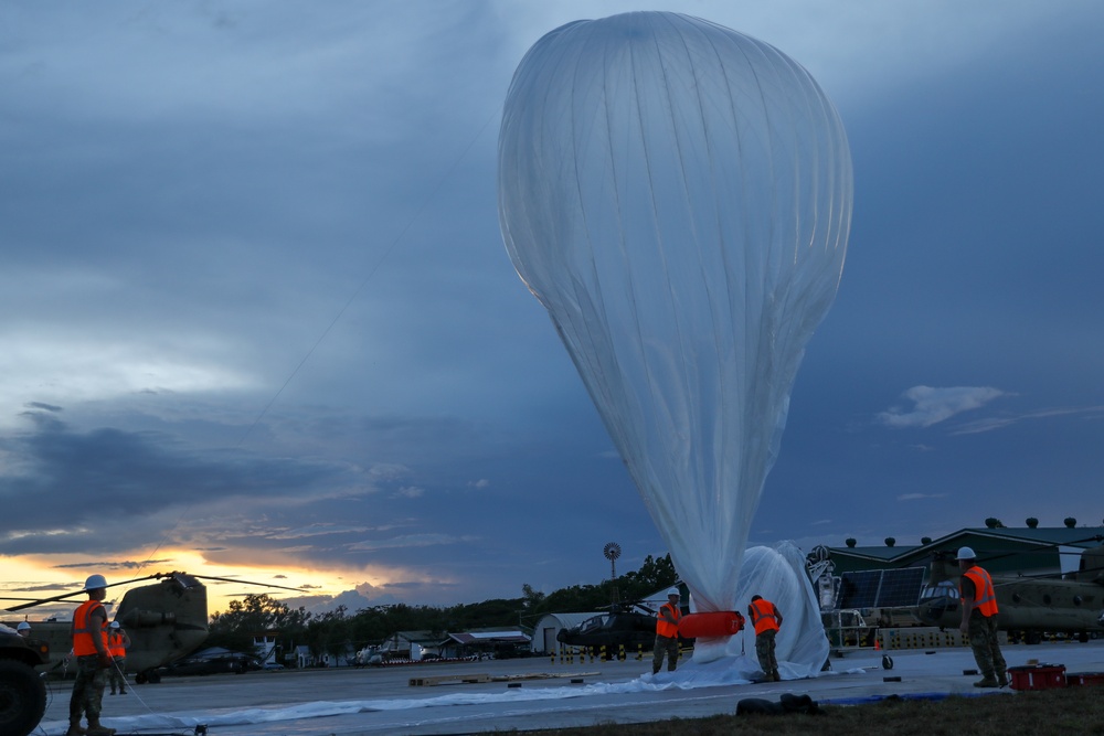 USARPAC Launches High-Altitude Balloon during Balikatan 22