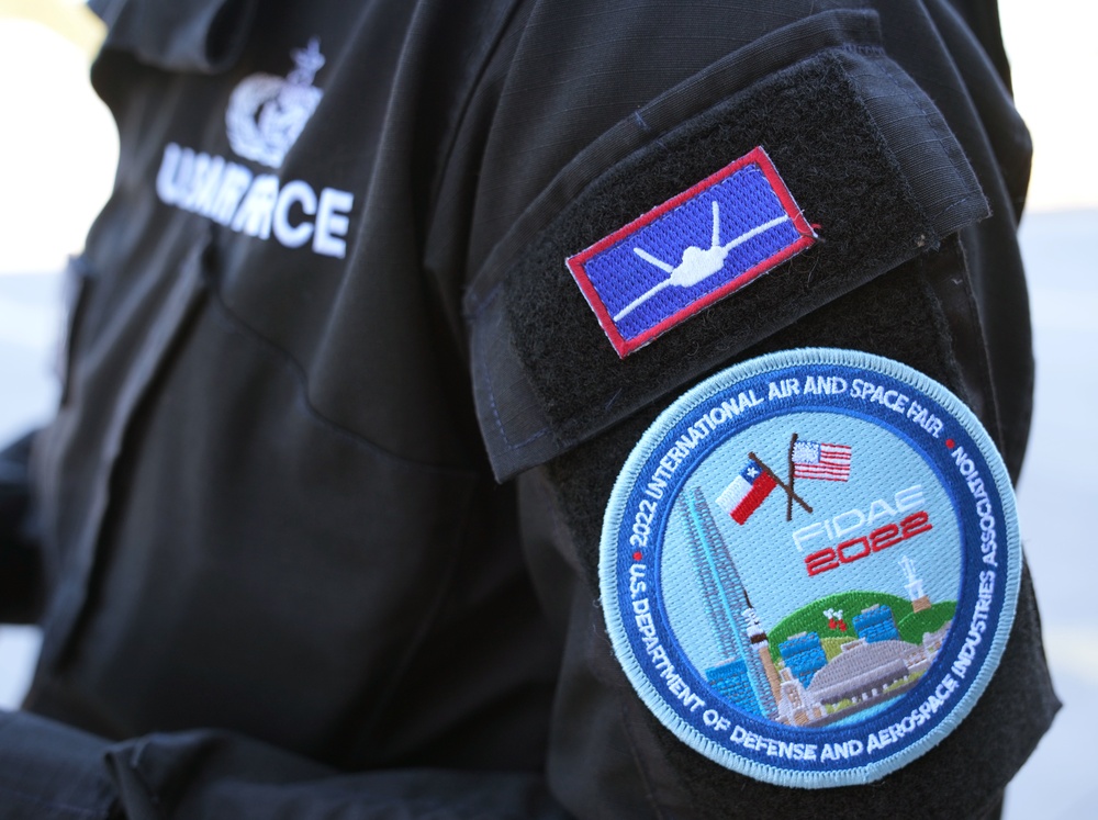 U.S. Airmen arrive at Chilean Trade and Air Show, FIDAE