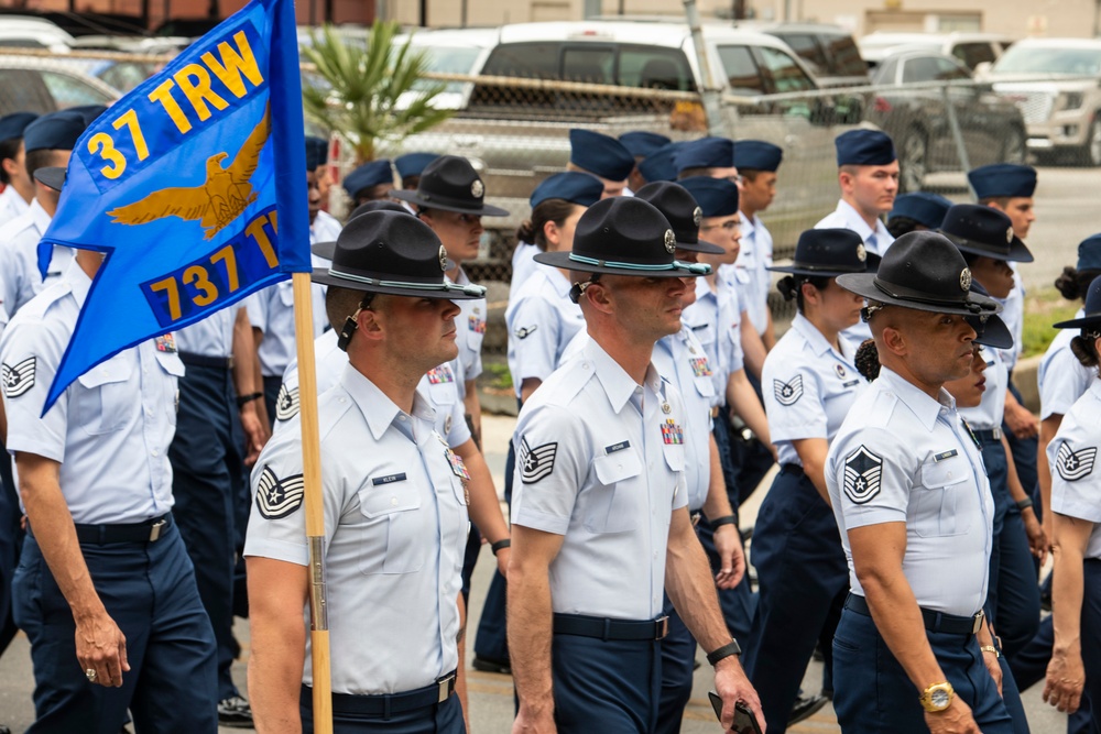 The Pilgrimage to the Alamo