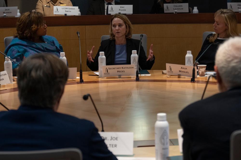 DEPSECDEF Visits Industry in Silicon Valley, Calif.