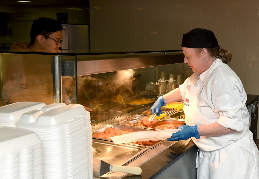 DFAC team makes dining experience better than ever for Team Mildenhall customers