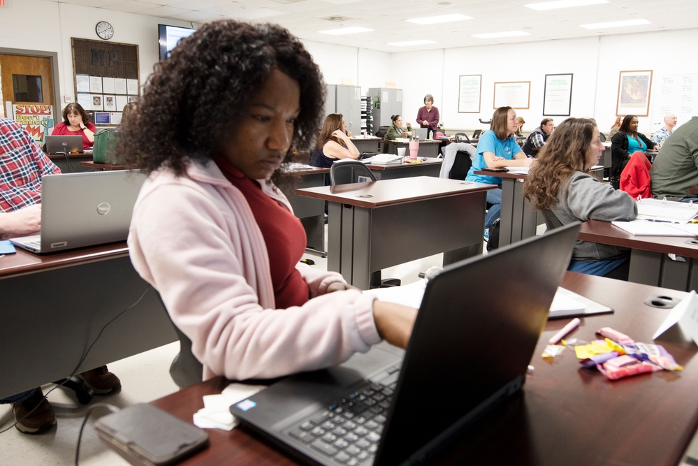 Administrative professionals ESCAPE for training