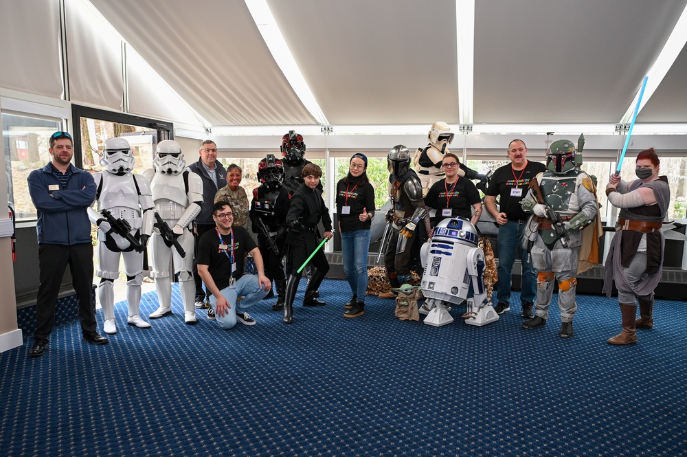 Hanscom hosts HansCOMICON