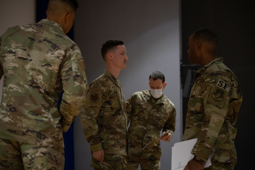 Who’s the sharpest of them all: Airmen host dress and appearance competition