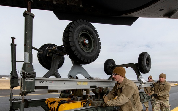 180FW Prepares for AE22