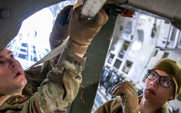 180FW Prepares for AE22